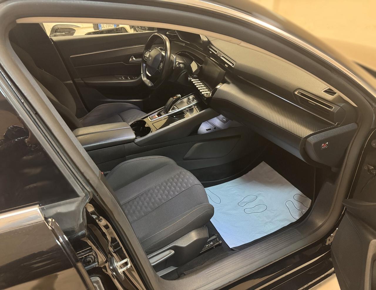 Peugeot 508 BlueHDi 160 Stop&Start EAT8 SW Allure