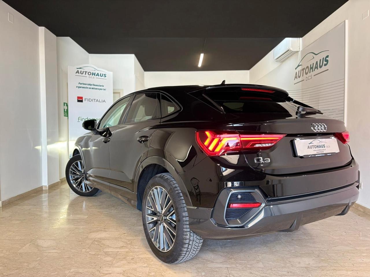 Audi Q3 SPB 35 TDI S tronic TOTAL BLACK LED