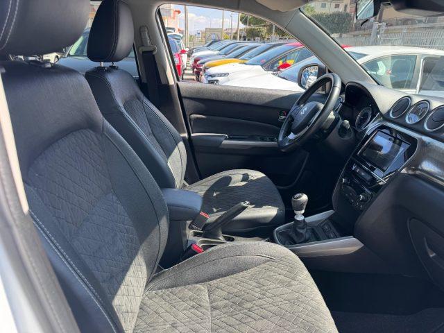 SUZUKI Vitara 1.4 Hybrid Top