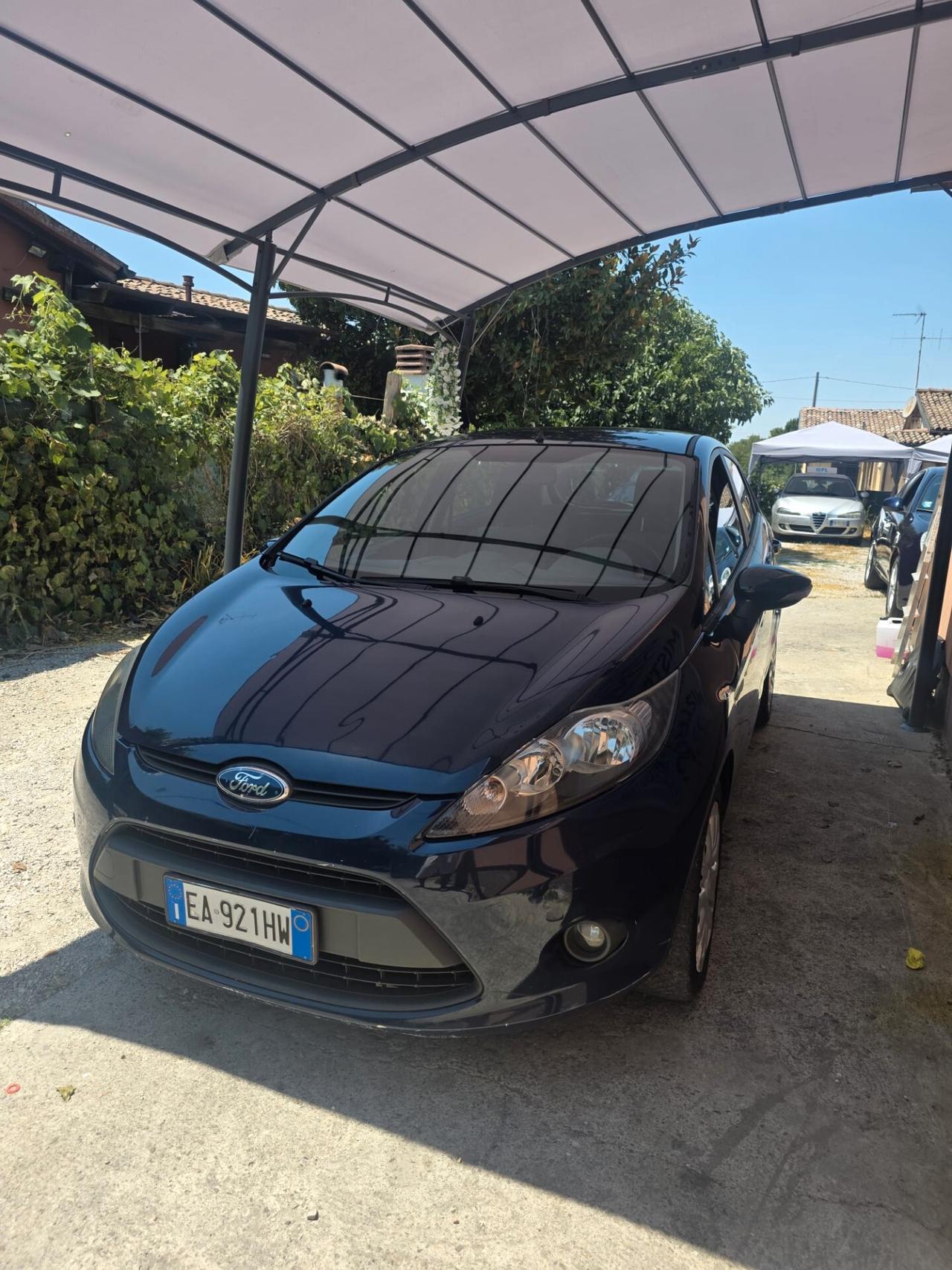 Ford Fiesta 1.4 5 porte Bz.- GPL Titanium