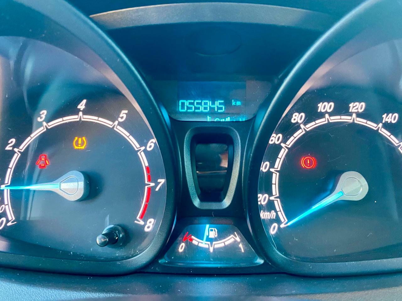 Ford Tourneo Courier 1.0 EcoBoost 100 CV S&S Plus