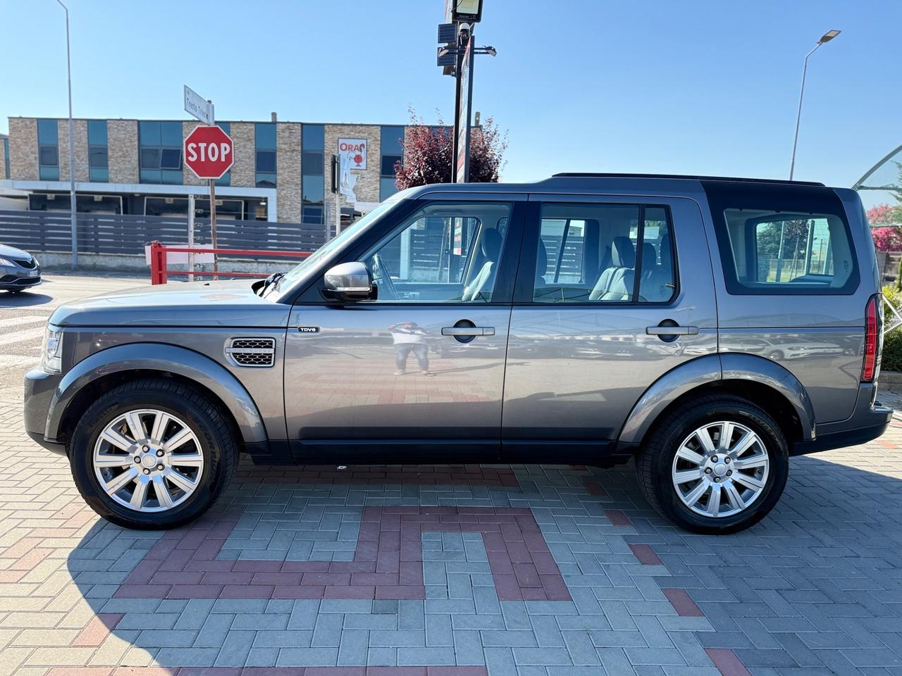 Land Rover Discovery 4 3.0 TDV6 211CV HSE AUTOCARRO 5POSTI