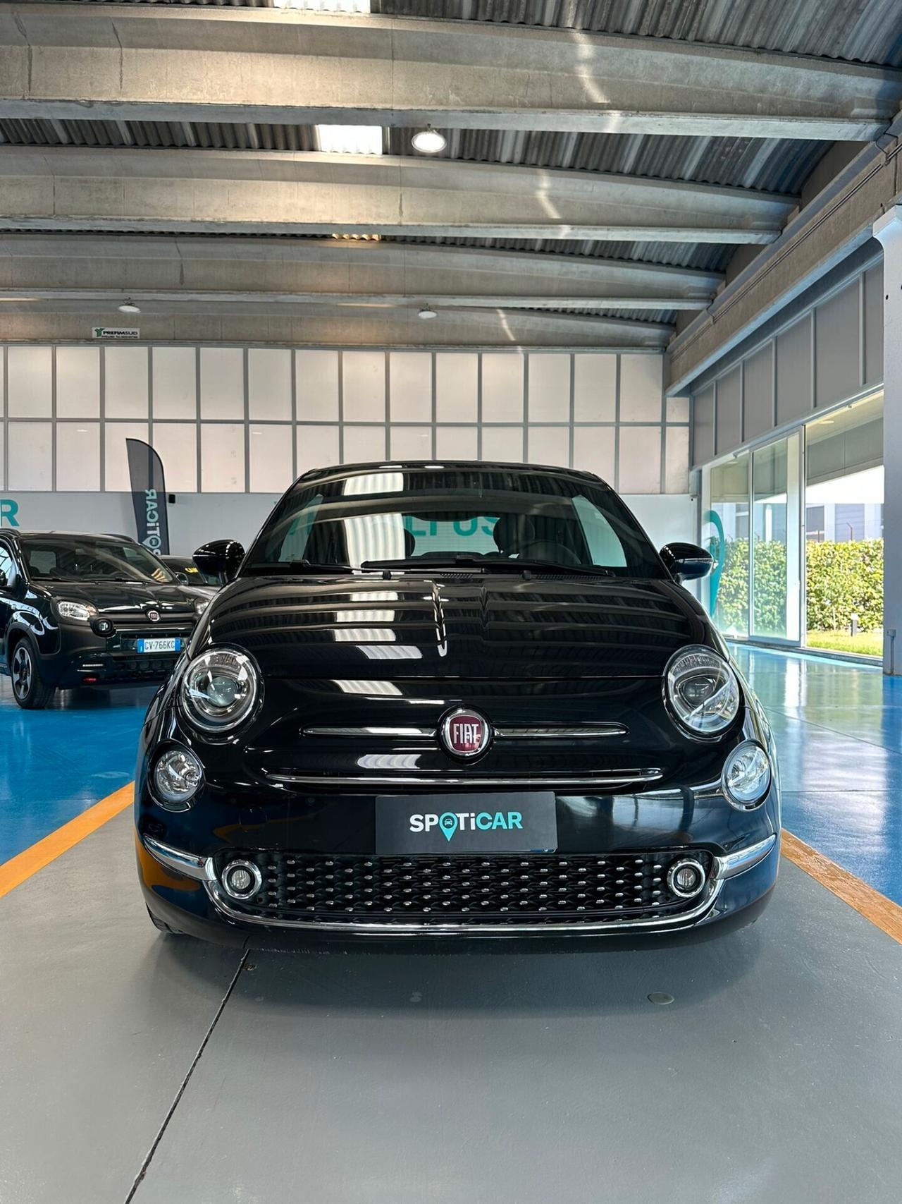 Fiat 500 1.0 hybrid DOLCEVITA 2024 km aziendale