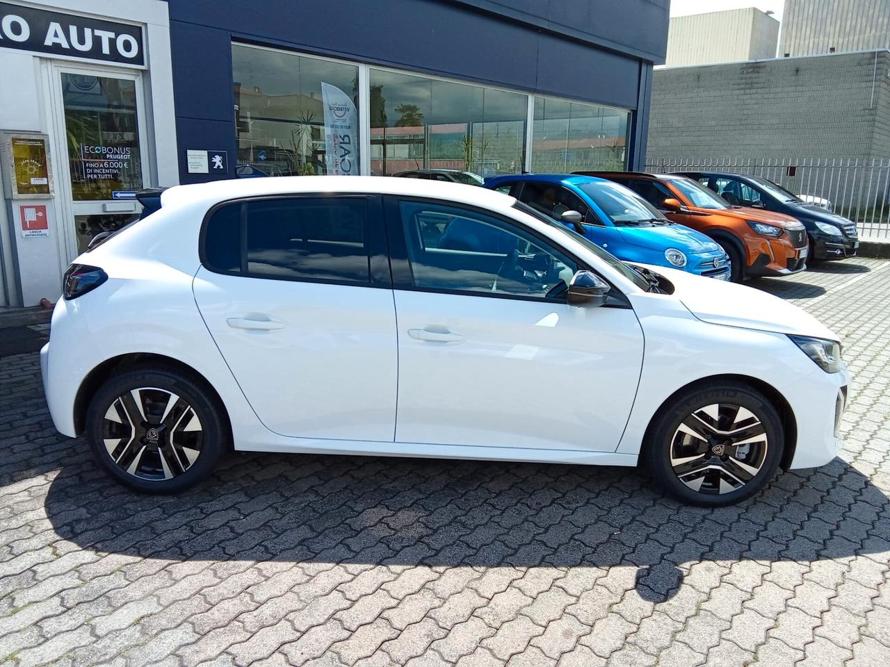 Peugeot 208 PureTech 100 Stop&Start 5 porte Allure