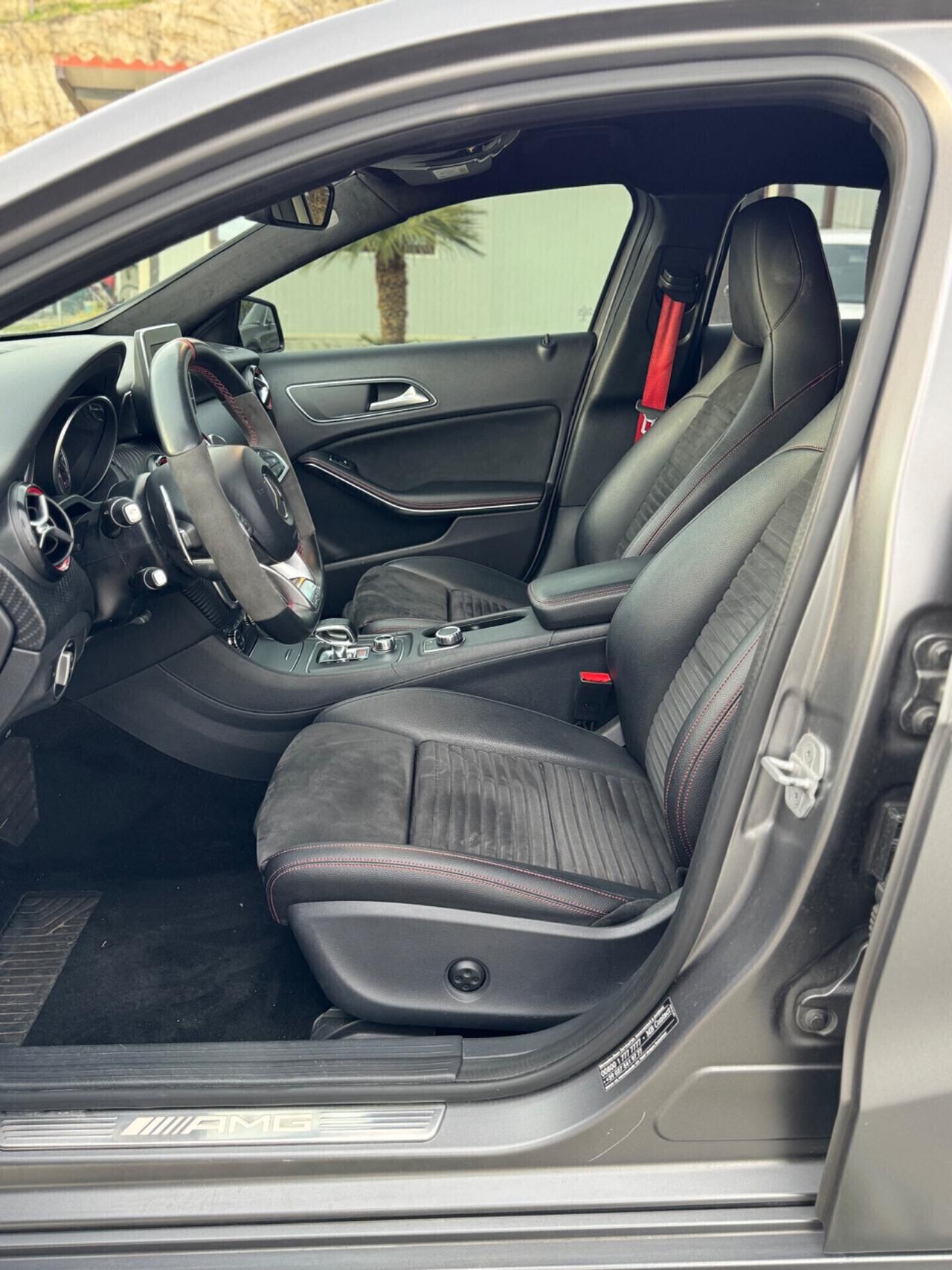 Mercedes-benz A 45 AMG A 45 AMG 4Matic Automatic