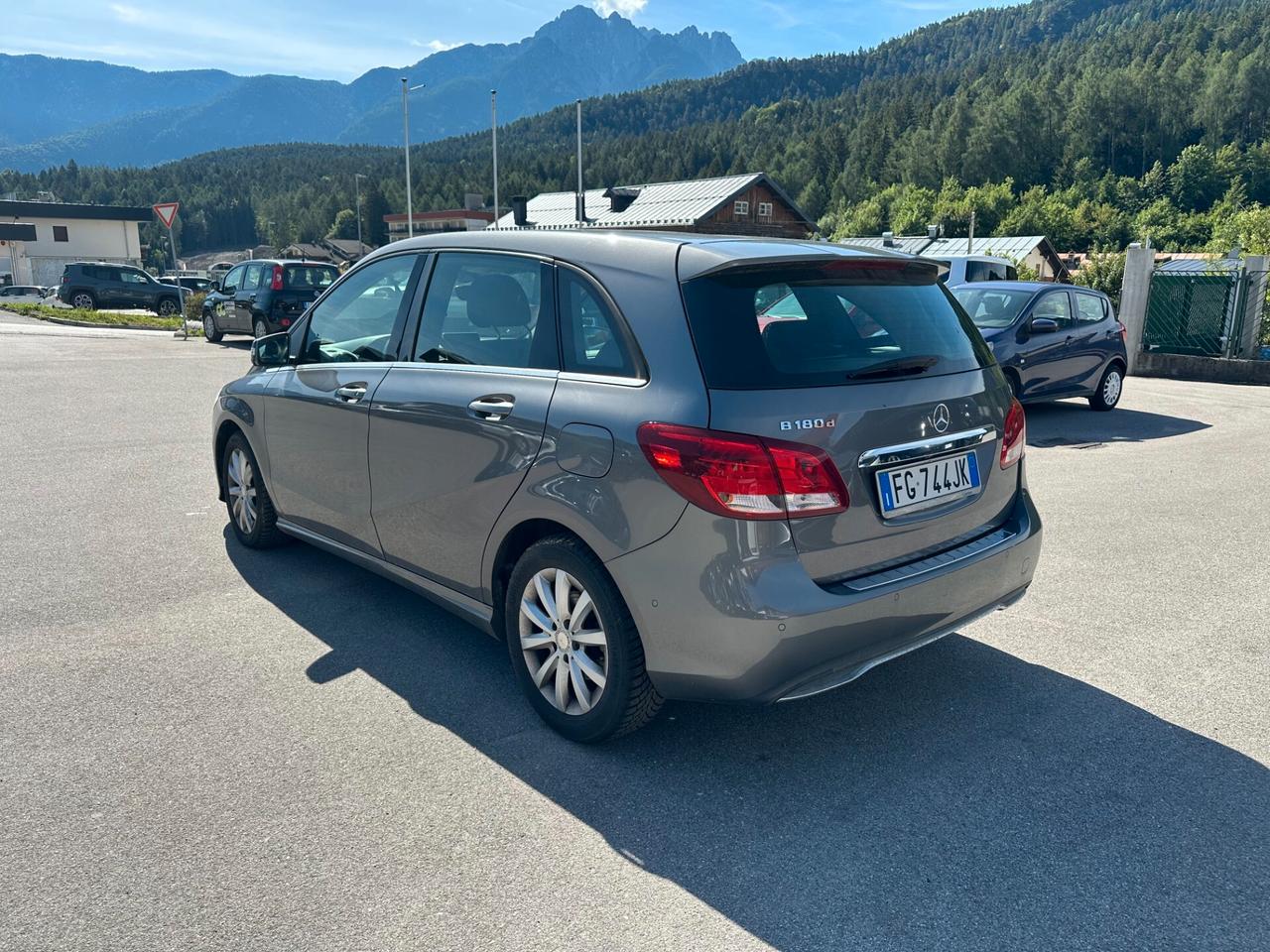 Mercedes-benz B 180 d Automatic