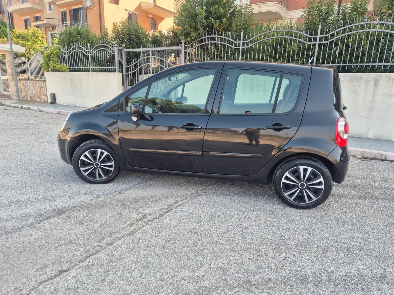Renault Modus 1.2 benzina anno 08