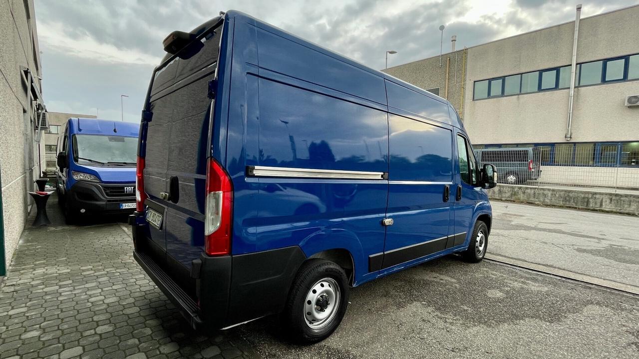 FIAT DUCATO 35 2.2 MJT PM-TM LAMIERATO 140CV - TELECAMERA POSTERIORE, CARPLAY, NEOPATENTATI