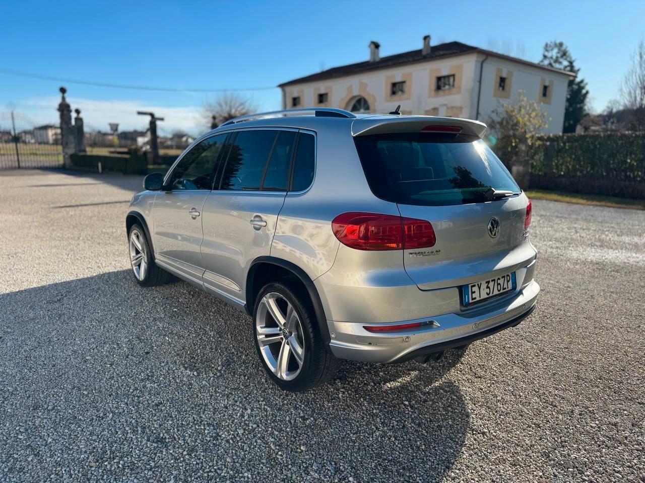 Volkswagen Tiguan 2.0 TSI 210CV 4MOTION DSG R-Line