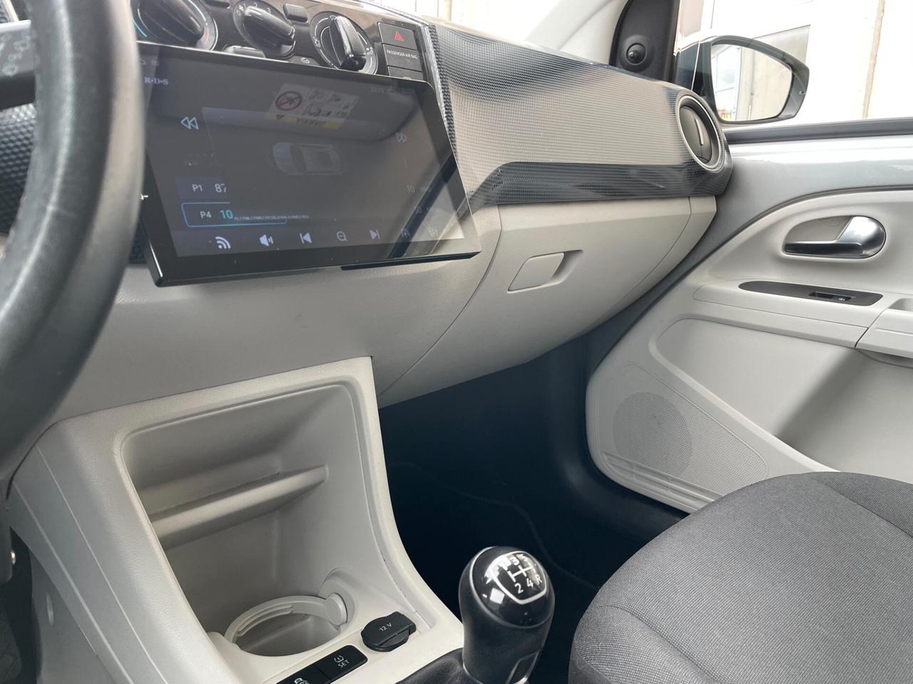 VOLKSWAGEN UP! 5 PORTE - BENZINA - 2017 - 99.611 KM