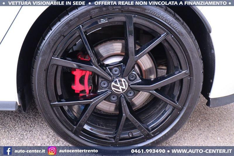 Volkswagen Golf 8.5 GTI DSG 2.0 TSI 19 Black Pack IQ.LIGHT
