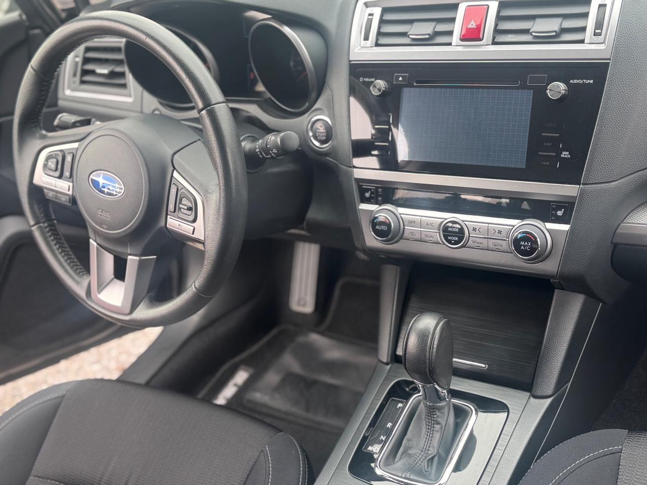 Subaru OUTBACK 2.0d Automatico Euro 6!