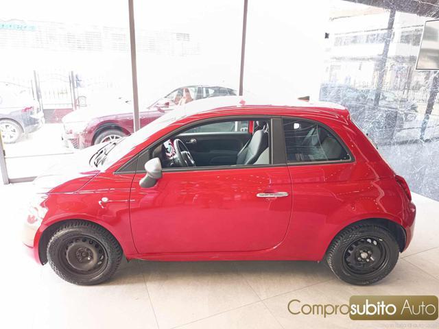 FIAT 500 1.0 Hybrid Red
