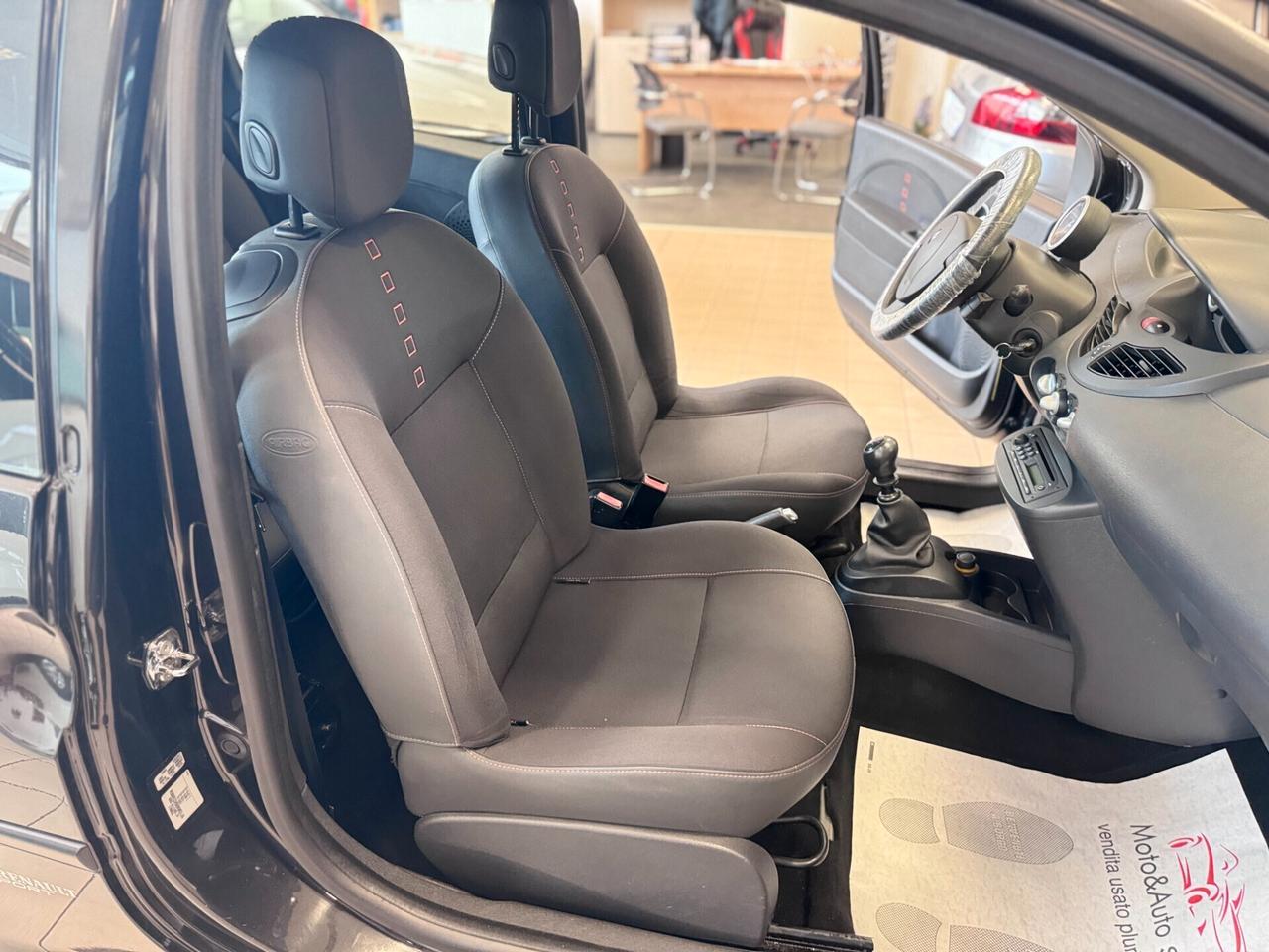 Renault Twingo 1.2 8V Sport & Sound