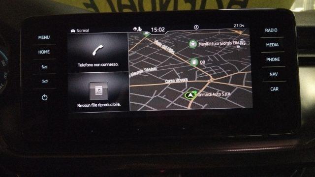 SKODA Kamiq 1.5 TSI DSG Style TETTO 18" DARK SHADE