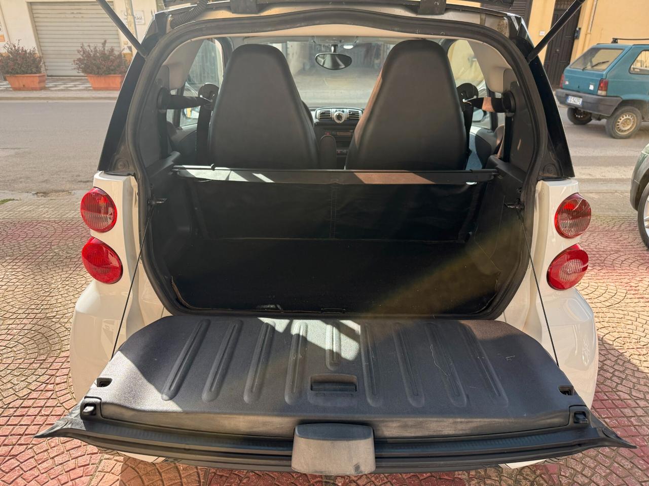SMART FORTWO 1.0 71CV CON SERVOSTERZO