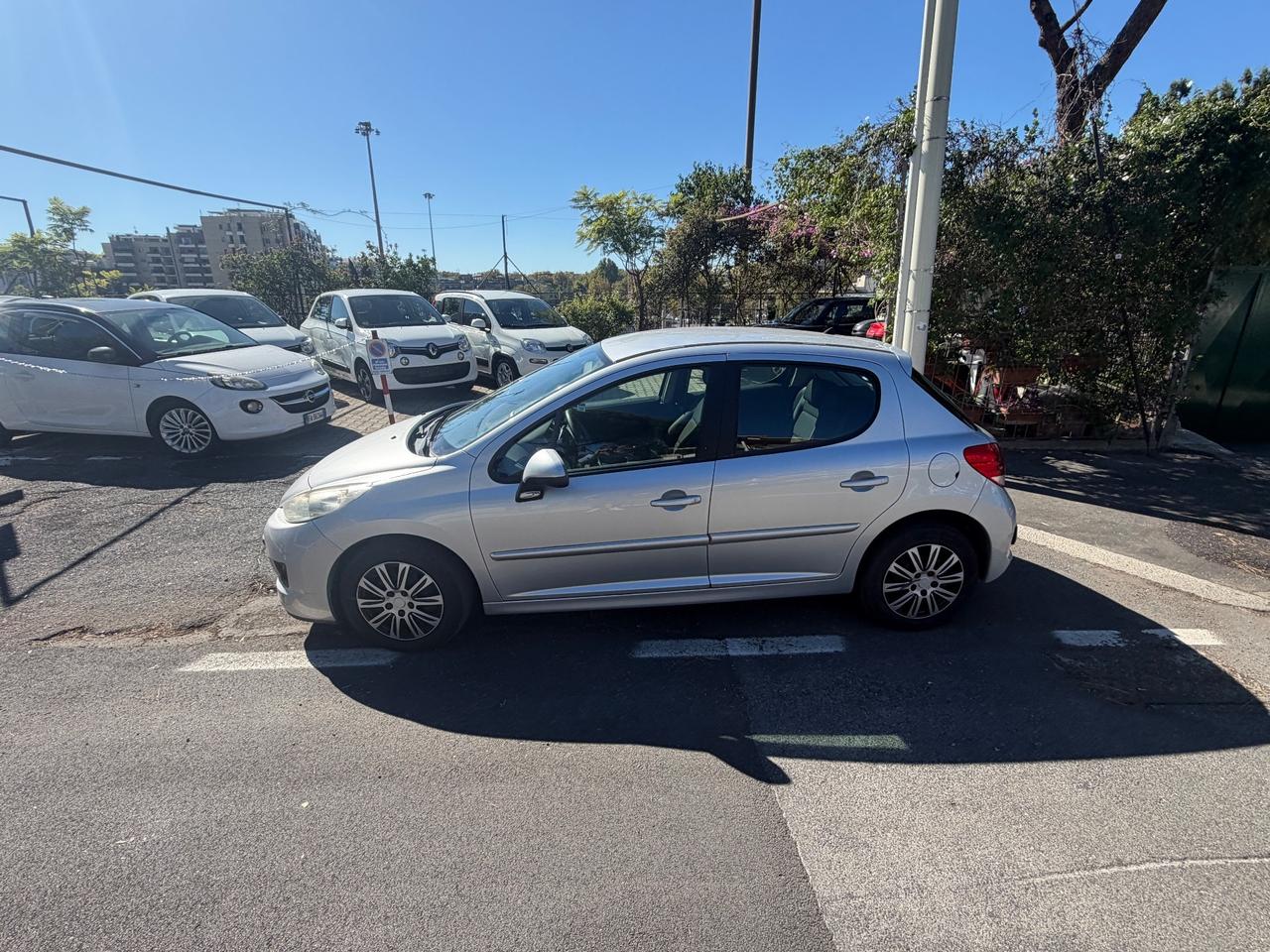 Peugeot 207 gpl 5porte manuale