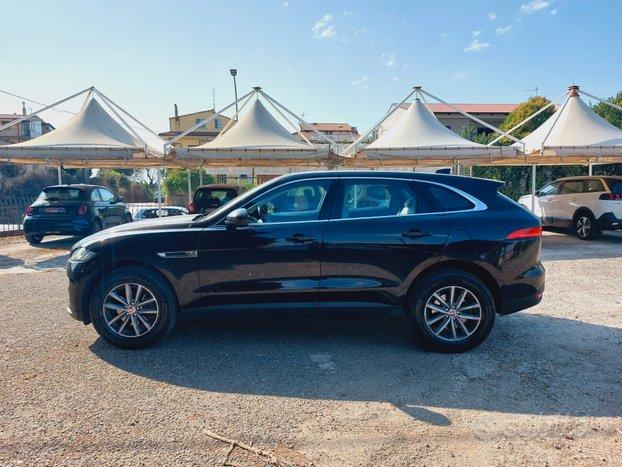 Jaguar F-Pace 2.0 D 180CV Autom. - 2017