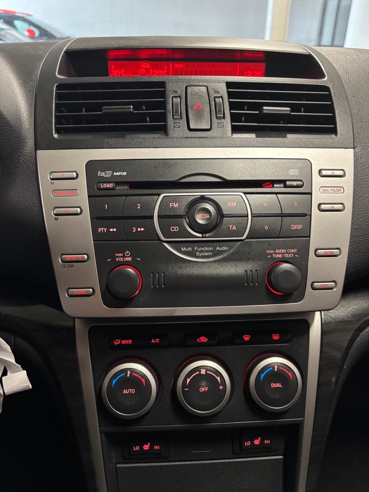 Mazda 6 2.2 CD 16V 163CV Luxury