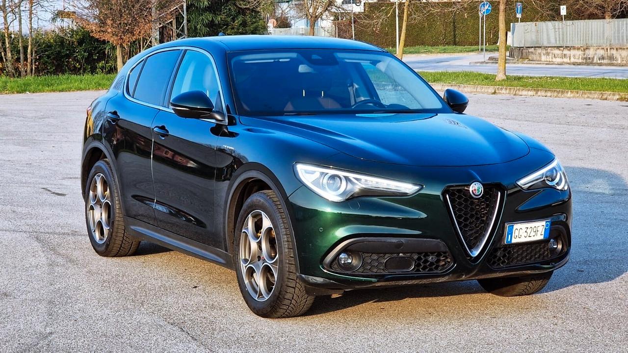 Alfa Romeo Stelvio 2.2 Turbodiesel 190 CV AT8 Q4 Executive