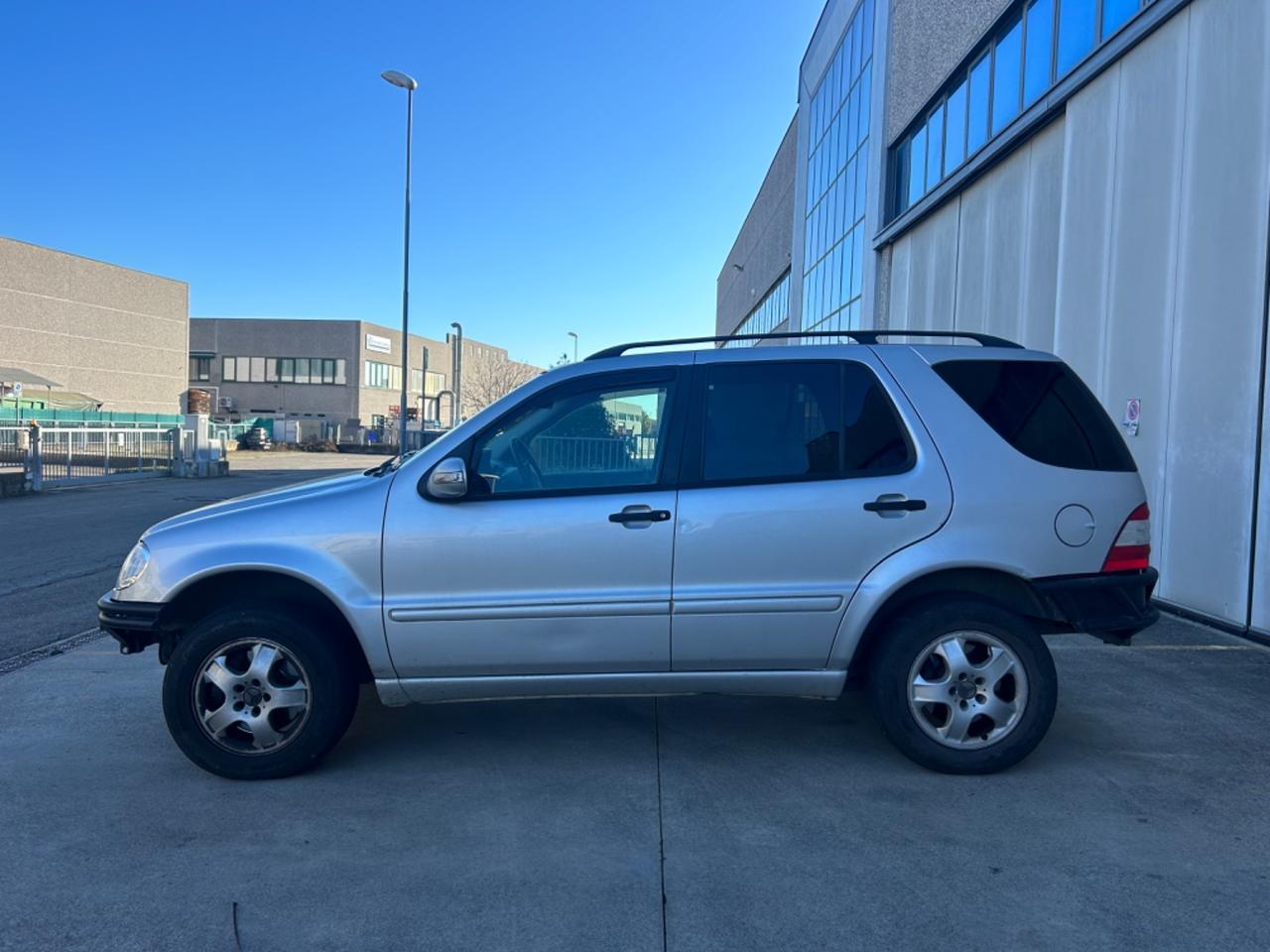 Mercedes-benz ML 270cdi CAMBIO MANUALE