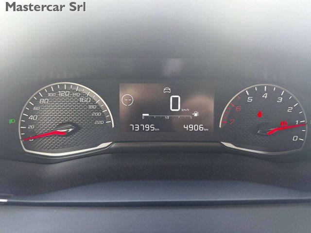 PEUGEOT 208 NEOPATENTATI 208 1.2 Active Pack TG : GP162ML