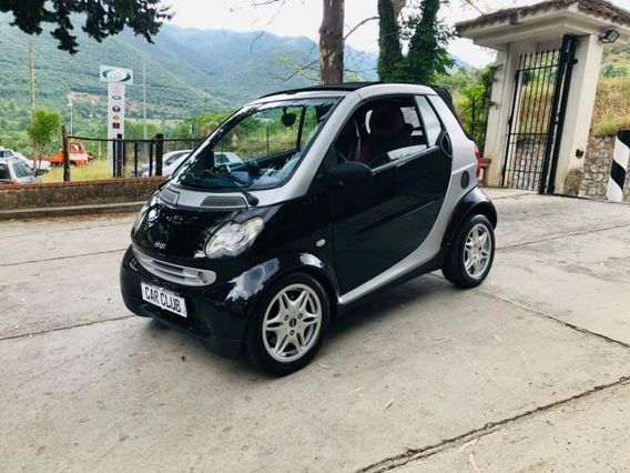 Smart Cabrio & Passion For Two 600 Restyling My'2005