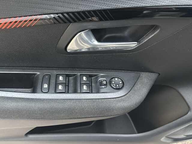 Peugeot 208 PureTech 100 Stop&Start 5 porte Active Pack