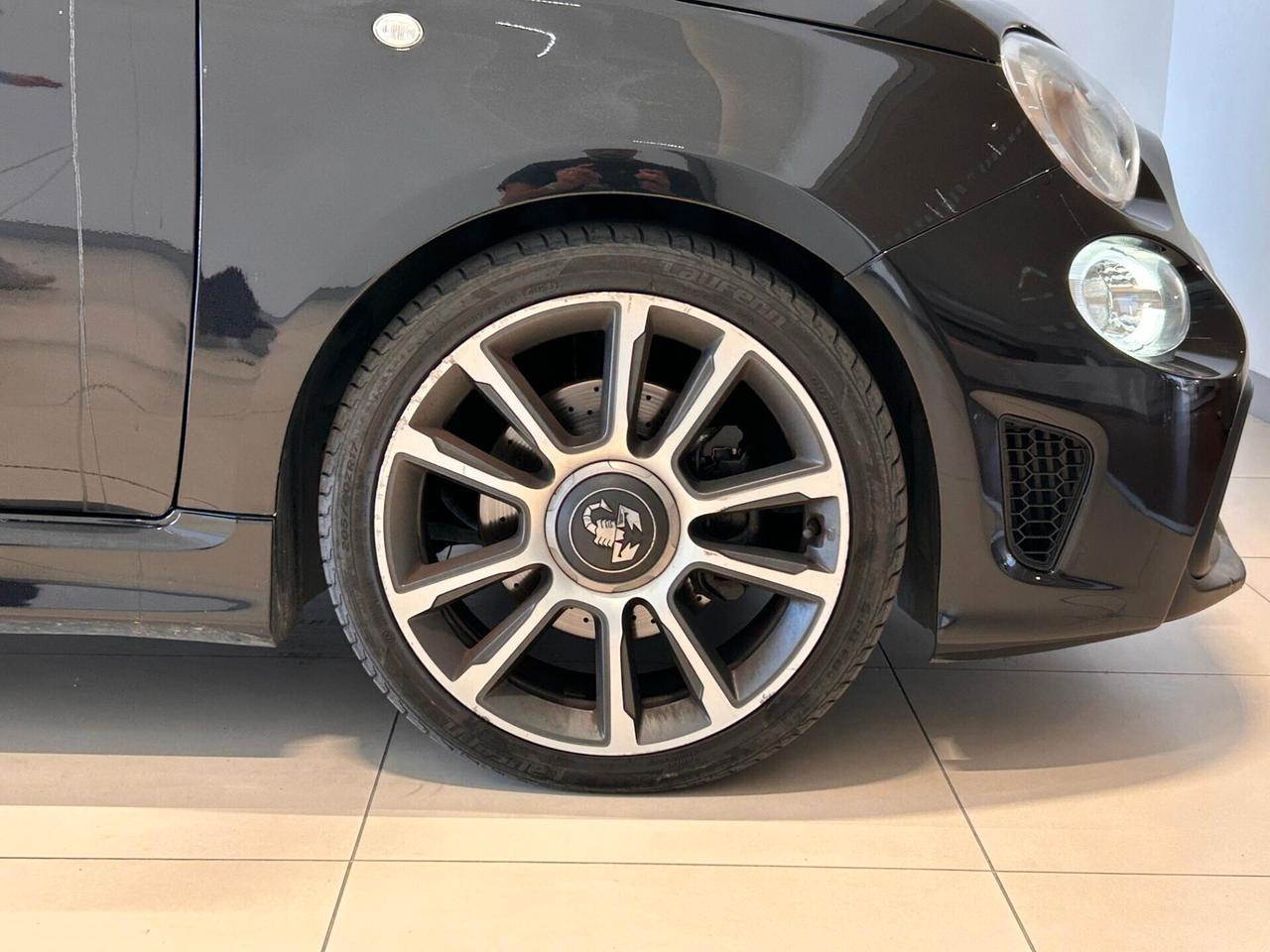 Abarth 595 Turismo 1.4 Turbo T-Jet 165 CV