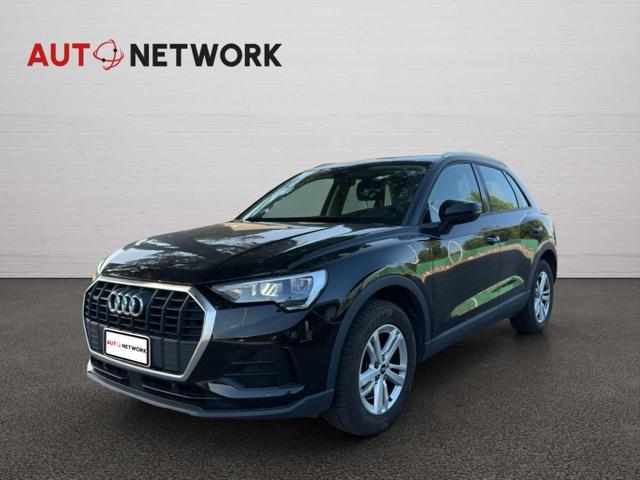 AUDI Q3 40 TDI quattro S tronic Business