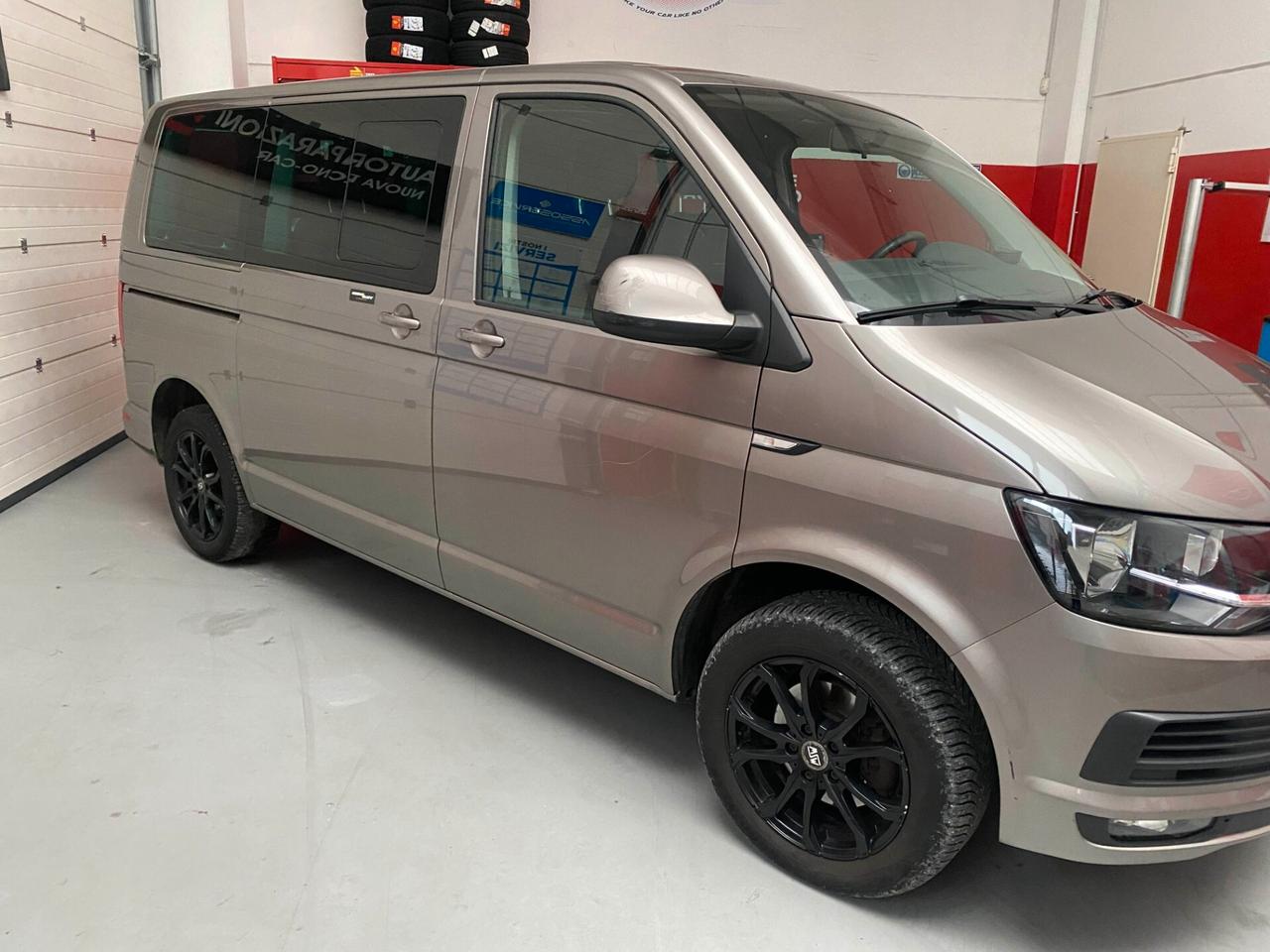 Volkswagen Transporter 2.0 TDI PC Kombi T6