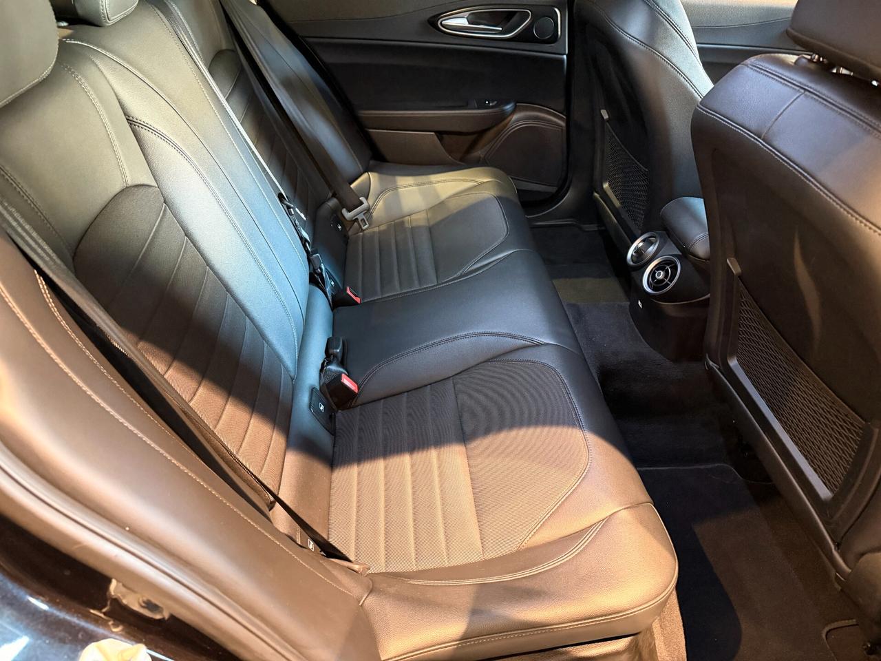 Alfa Romeo Giulia 2.2 Turbodiesel 180 CV Executive