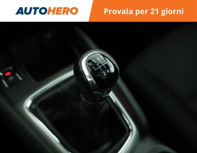 NISSAN Qashqai 1.5 dCi N-Connecta