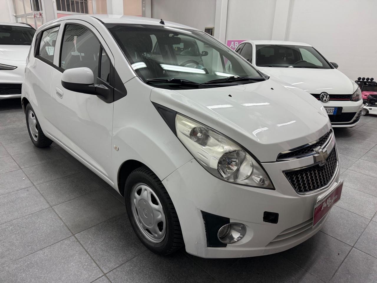 Chevrolet Spark 1.0 GPL Eco Logic Pink Lady Special Edition