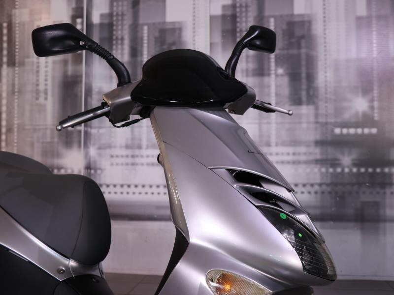 Aprilia Leonardo 150