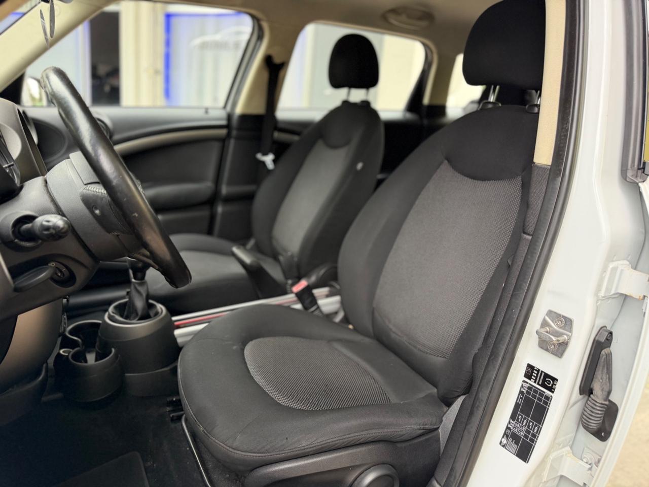 Mini One Countryman 1.6 NEOPATENTATI