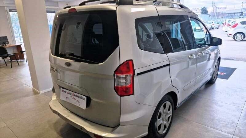 Ford Tourneo Courier 1.6 TDCI 95 CV Plus