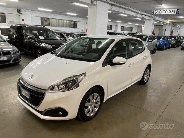 Peugeot 208 1.2 a GPL unico proprietario