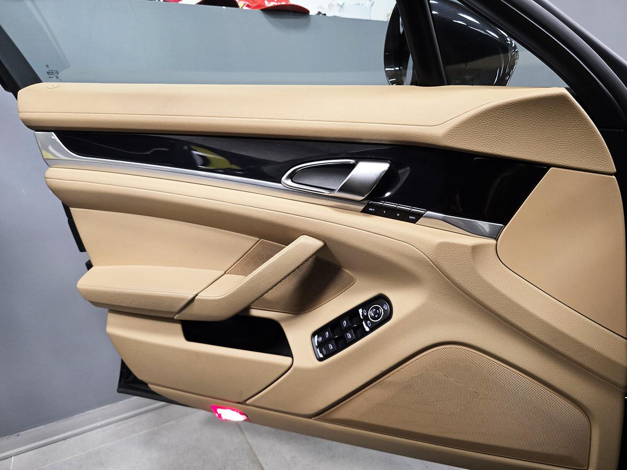 Porsche Panamera 3.6 4 SERVICE FATTURE LIFT TETTO PANORAMICO GARANZIA 12 MESI