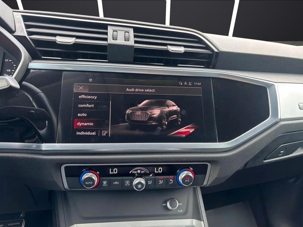 Audi Q3 35 TDI S tronic Business Advanced