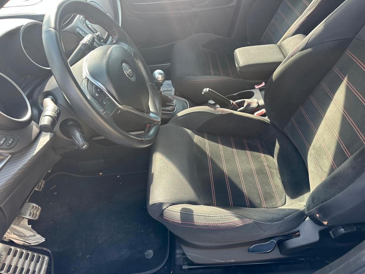 Alfa Romeo Giulietta 1.6 JTDm 120 CV Super NEOPATENTATI