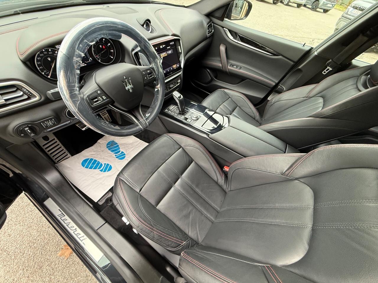 Maserati Ghibli L4 330 CV MHEV Gransport