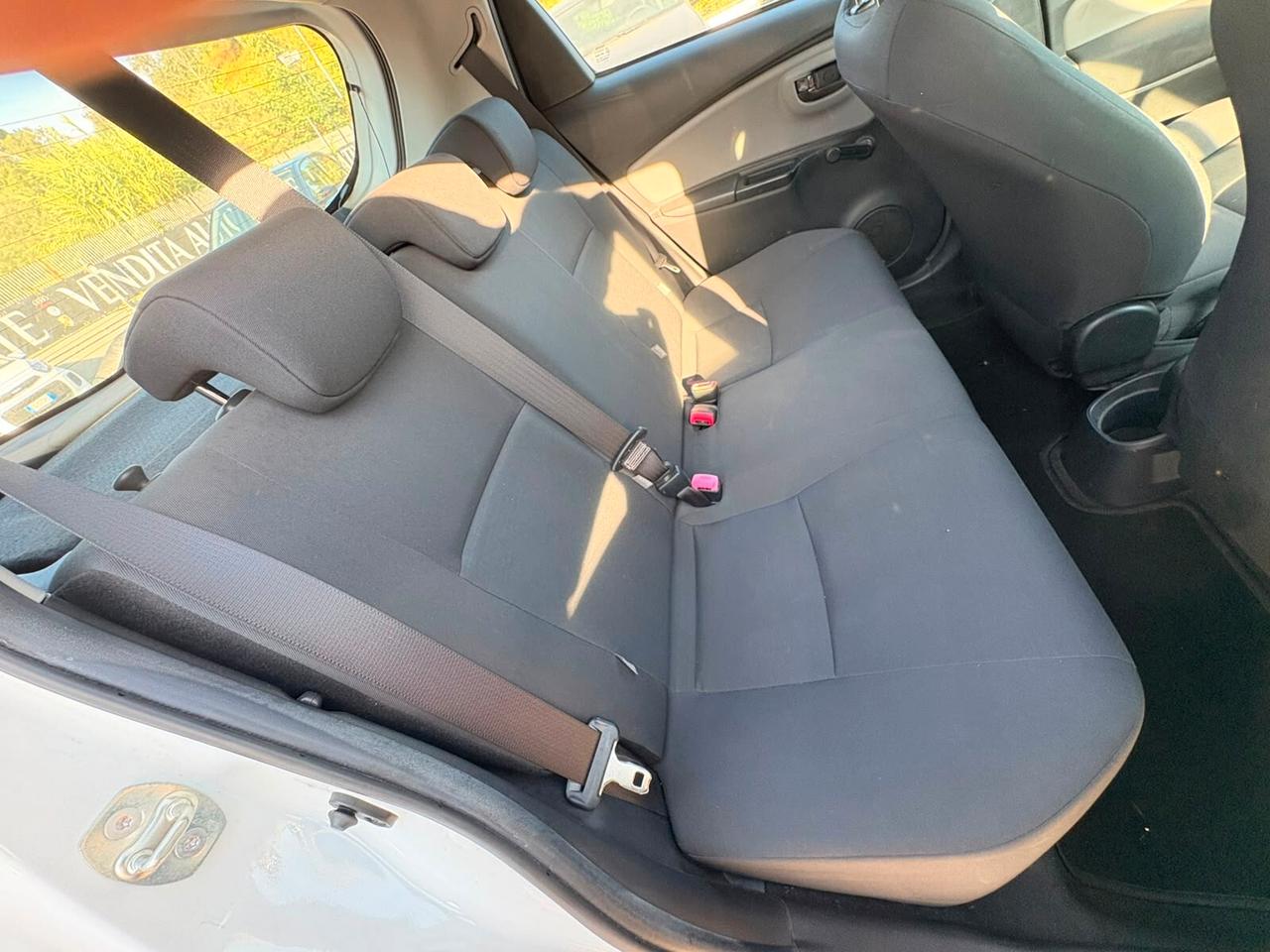 Toyota Yaris 1.0 5 porte Lounge