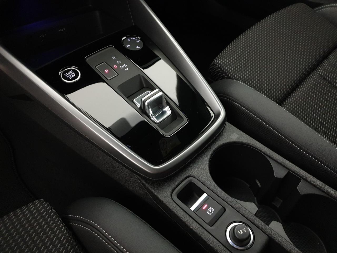 Sportback 30TDI 116CV S tronic Business Advanced