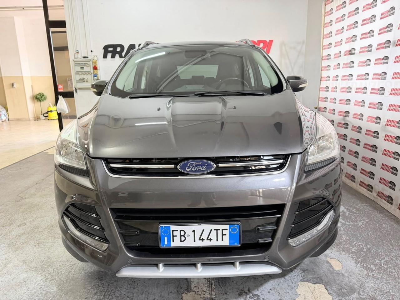 Ford Kuga 2.0 TDCI 180 CV S&S 4WD Powershift Titanium X
