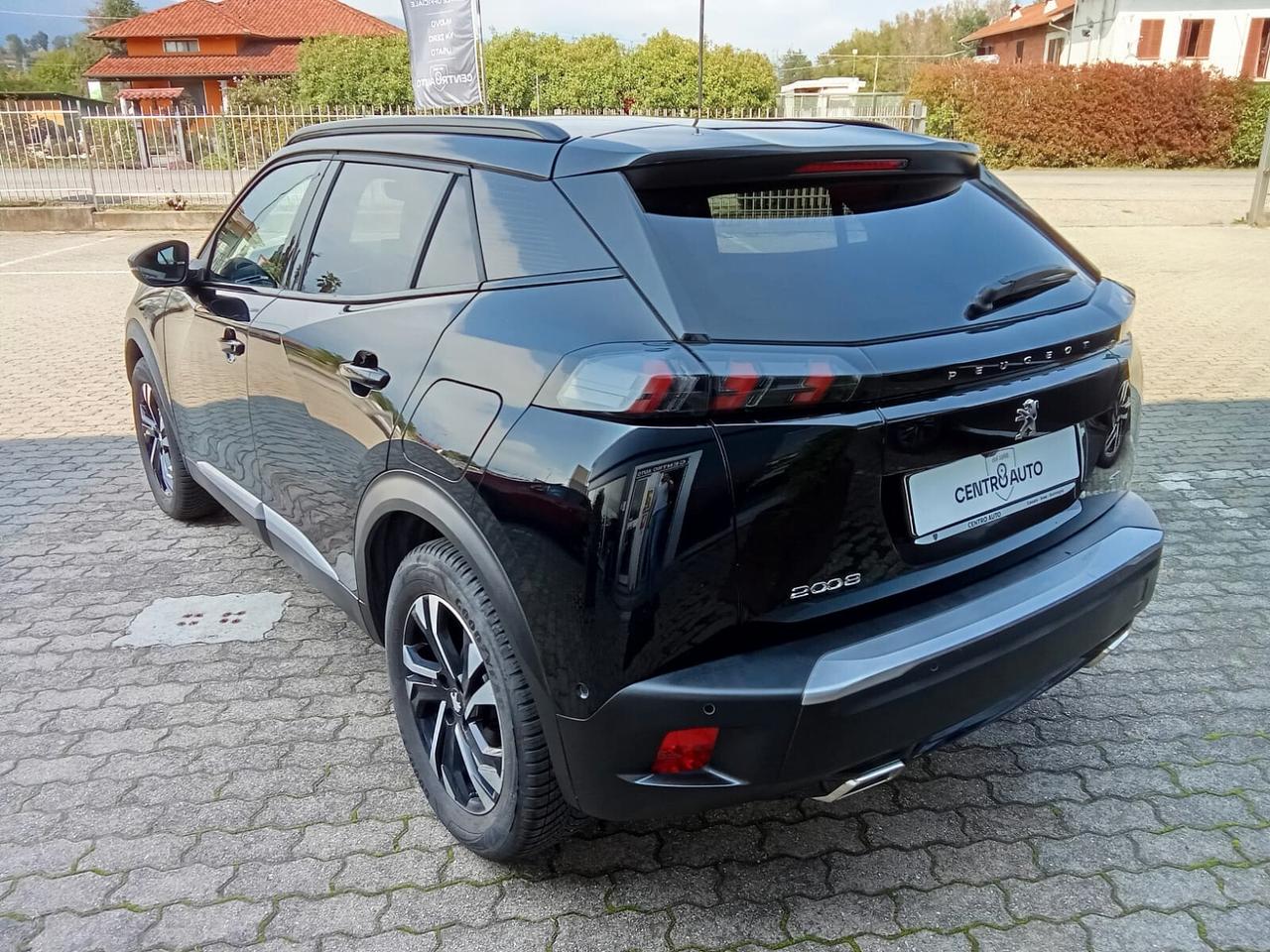 Peugeot 2008 PureTech 130 S&S EAT8 GT