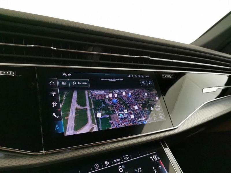 Audi Q8 3.0 tdi mhev S line edition quattro 286cv tiptronic