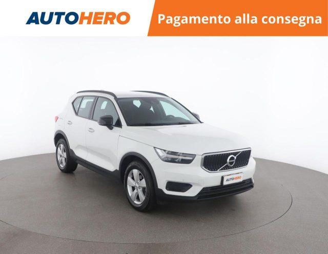 VOLVO XC40 T2 Geartronic Momentum Core