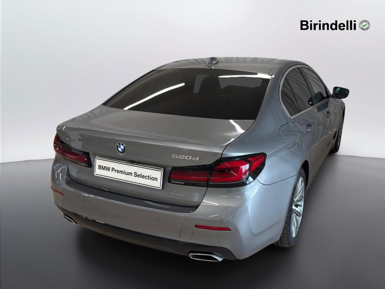 BMW Serie 5(G30/31/F90) - 520d 48V xDrive Business