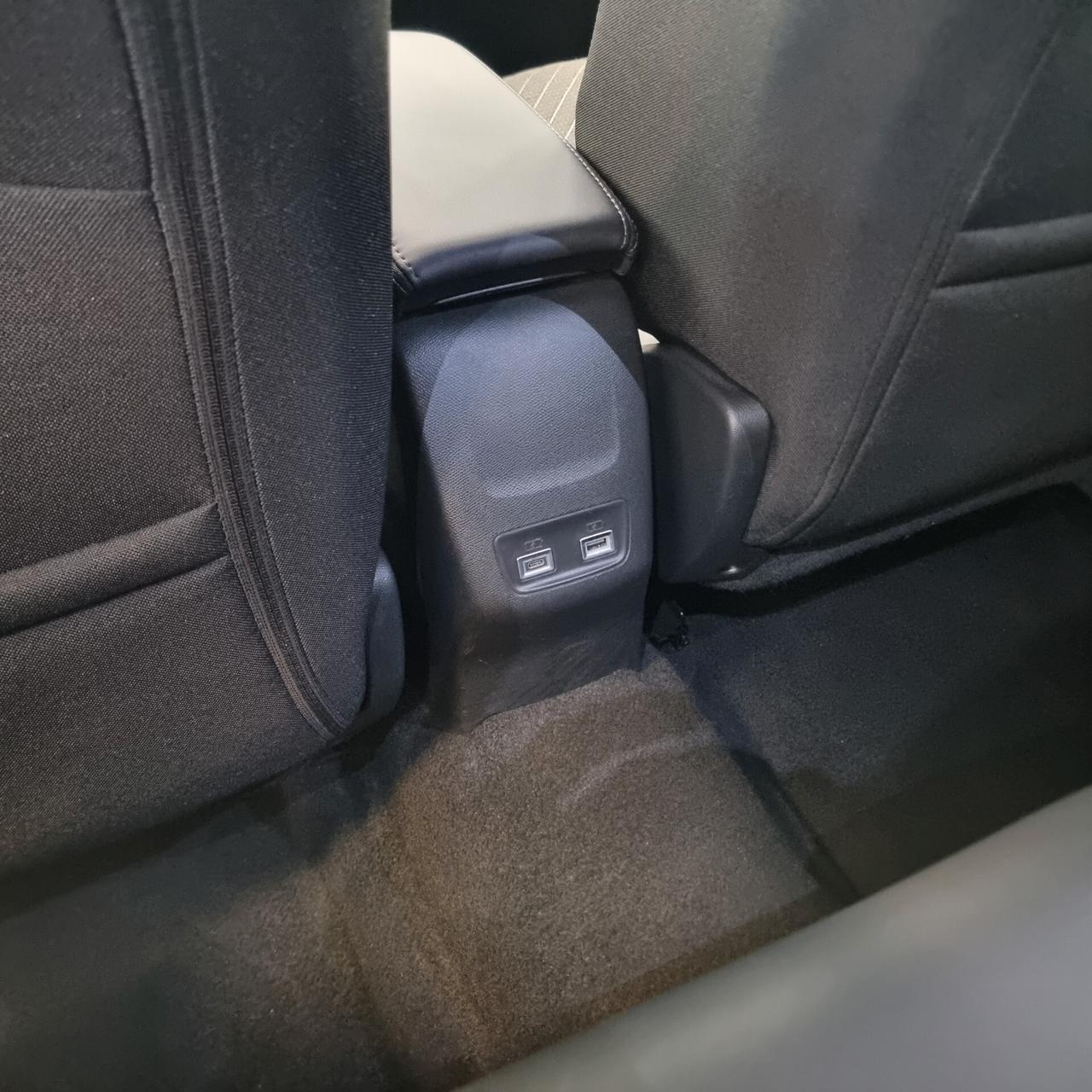 PEUGEOT 2008 ALLURE 1.2 Bz 130cv cambio automatico EAT8 Euro 6E